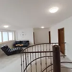 Lejlighed Apahouse