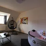 Lejlighed Apahouse
