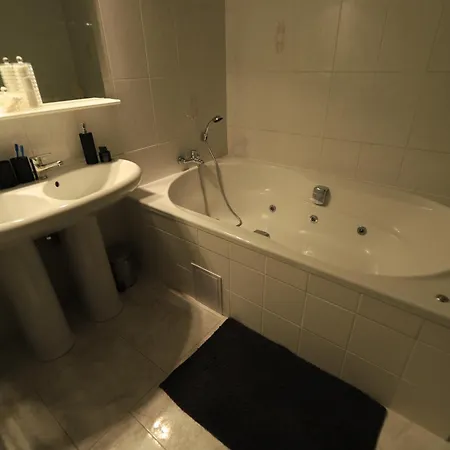 Apahouse Apartmán *